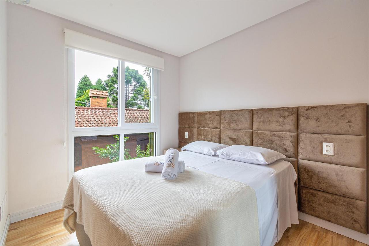 Rosa Apartamento Luxo No Centro Gramado Apartment ภายนอก รูปภาพ